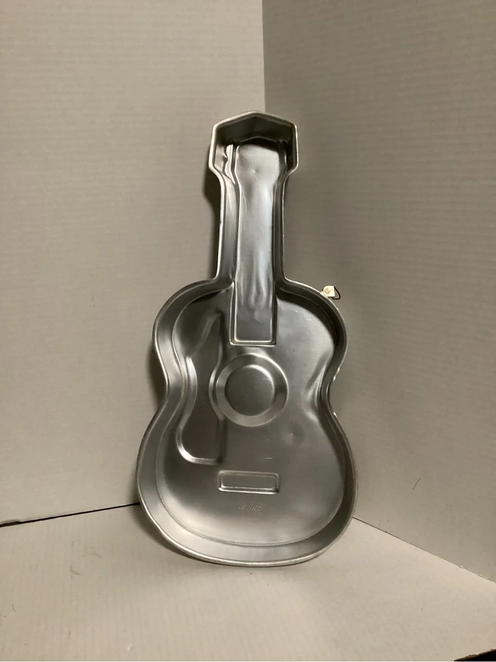 1971 Wilton Silver Guitar Cake Pan
